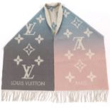 Louis Vuitton Reykjavik Scarf