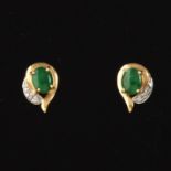 Ladies' Gold, Green Jade and Diamond Pair of Earrings