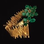 Ladies' Retro Gold and Emerald Artistic Floral Pin/Brooch