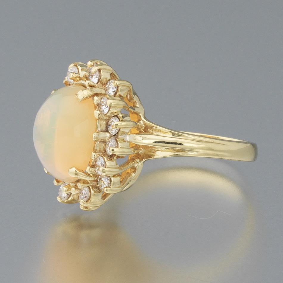 Ladies' Gold, Opal and Diamond Cocktail Ring - Image 4 of 7