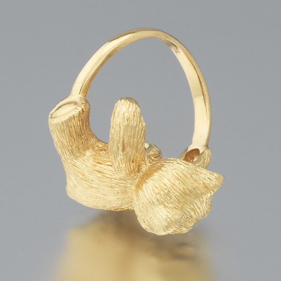 Ladies' Gold and Blue Sapphire Teddy Bear Ring - Image 8 of 8