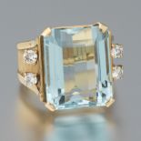 Ladies' Aquamarine and Diamond Ring