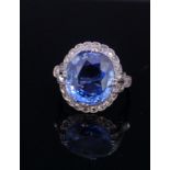 AN ART DECO SAPPHIRE AND DIAMOND RING