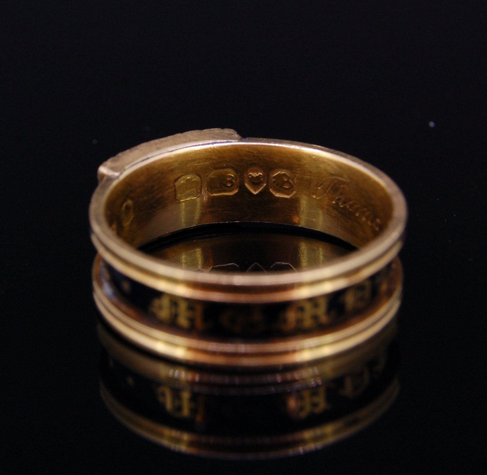 ANTIQUE ENAMEL MOURNING RING - Image 9 of 9