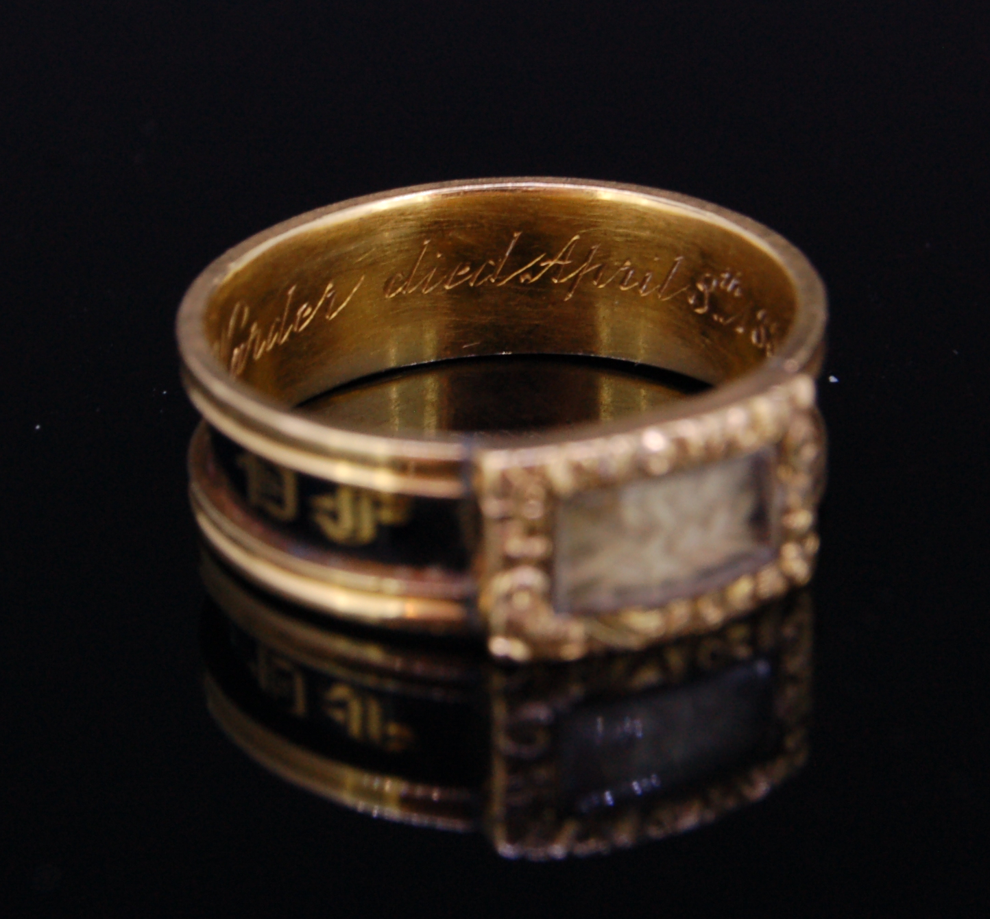 ANTIQUE ENAMEL MOURNING RING - Image 7 of 9