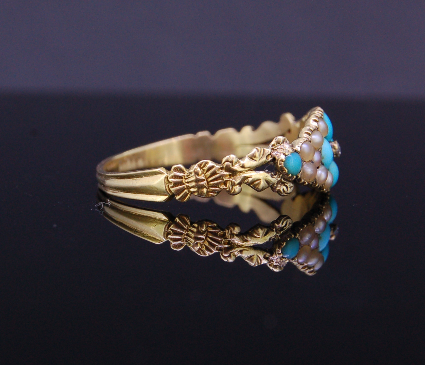 ANTIQUE TURQOISE AND PEARL RING - Image 3 of 3