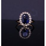 SAPPHIRE DIAMOND CLUSTER RING