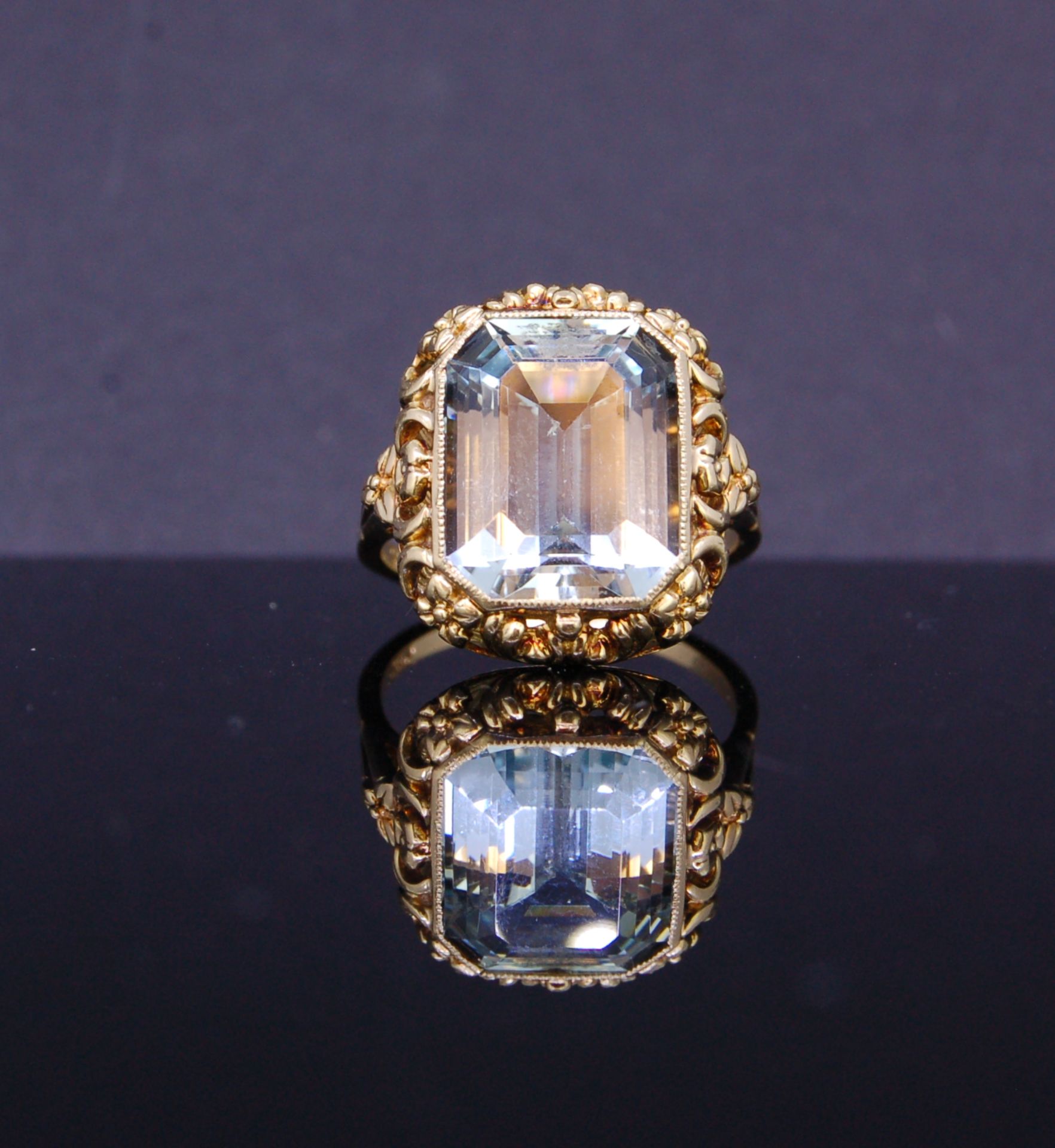 ANTIQUE AQUAMARINE RING