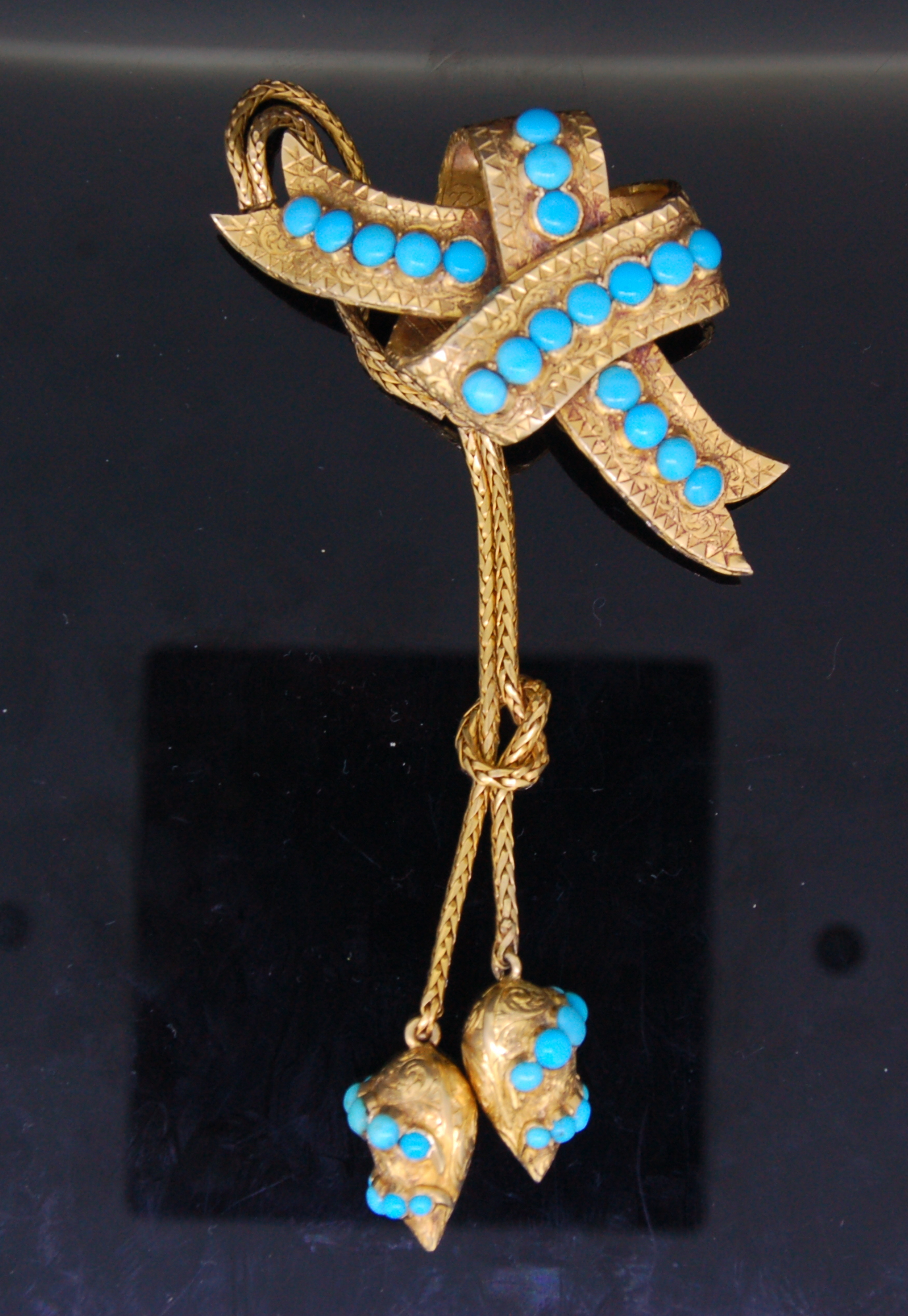 ANTIQUE TURQOISE DROP BROOCH