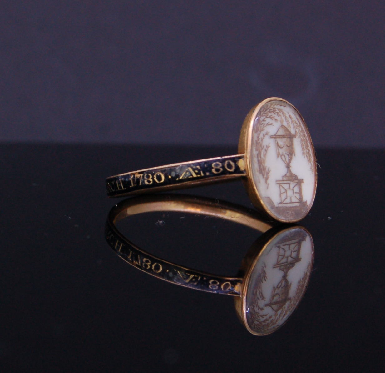 18th CENTURY ENAMEL MOURNING RING - Image 2 of 4