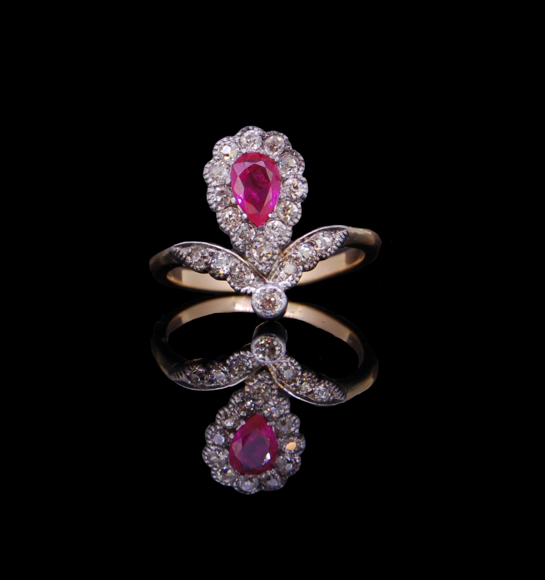 RUBY AND DIAMOND RING