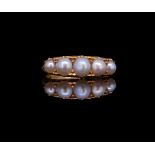 ANTIQUE 5-STONE PEARL RING