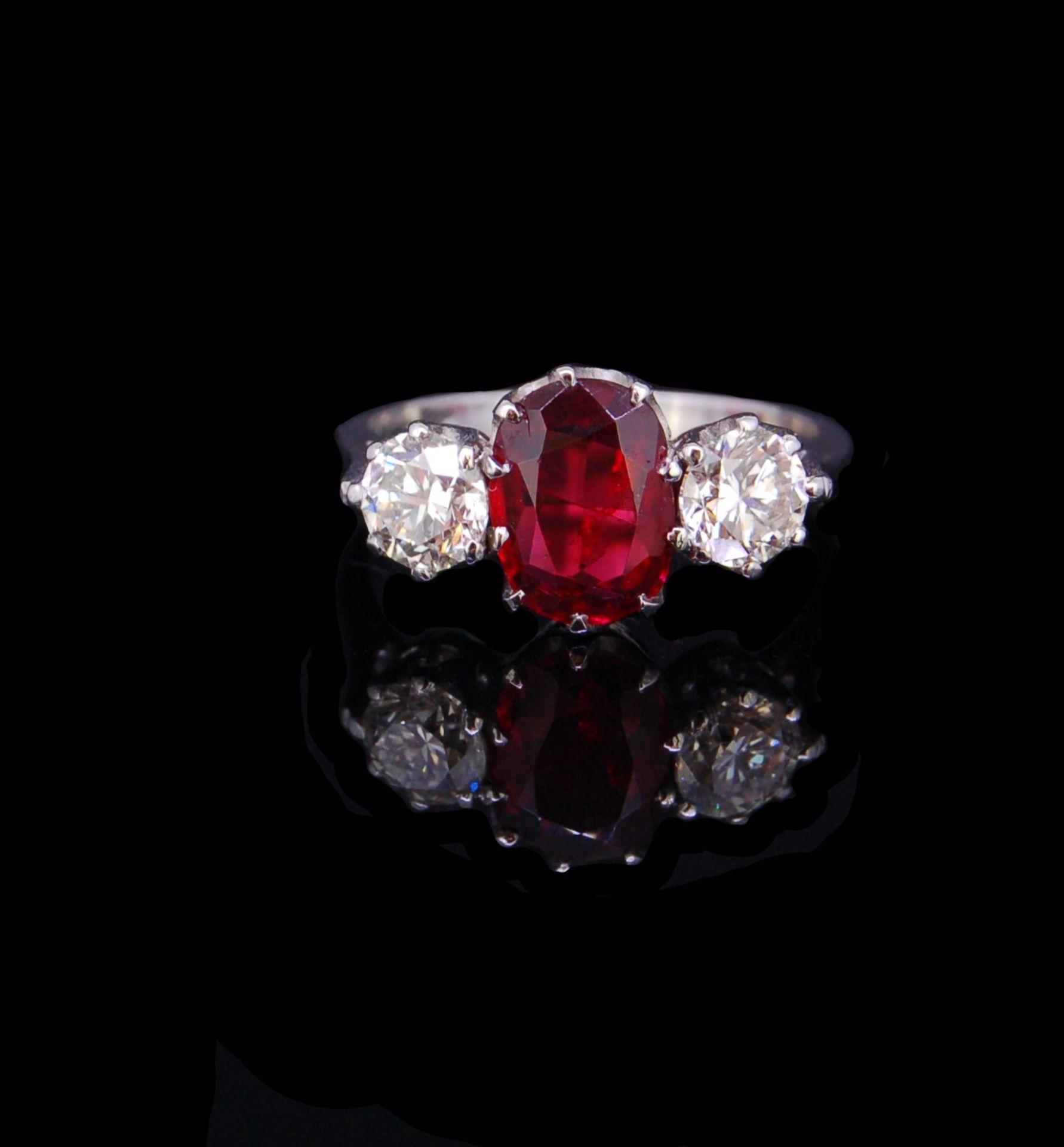 SPINEL AND DIAMOND THREE STONE RING