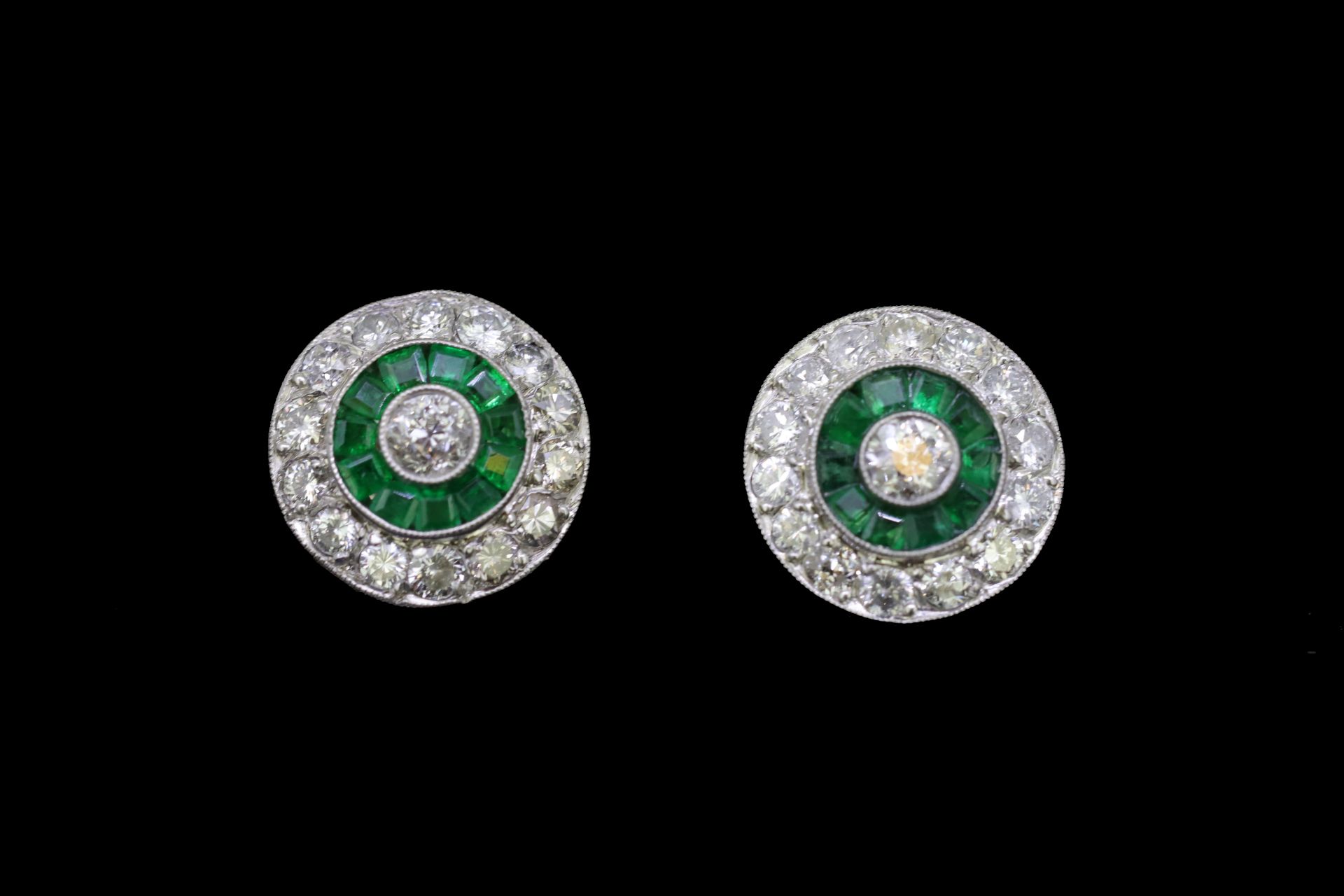 PAIR OF EMERALD AND DIAMOND CLUSTER STUD EARRINGS