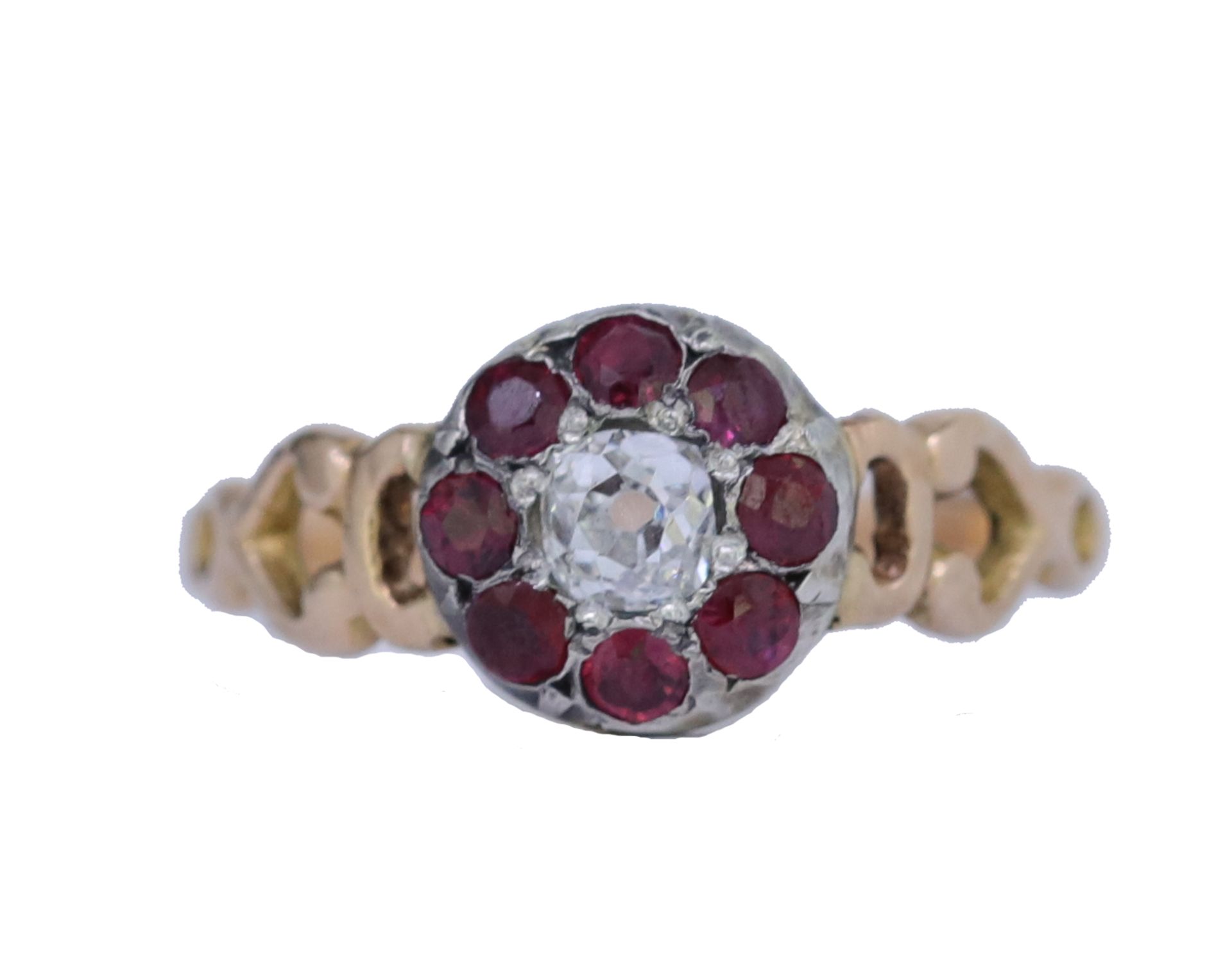 ANTIQUE RUBY AND DAIMOND CLUSTER RING