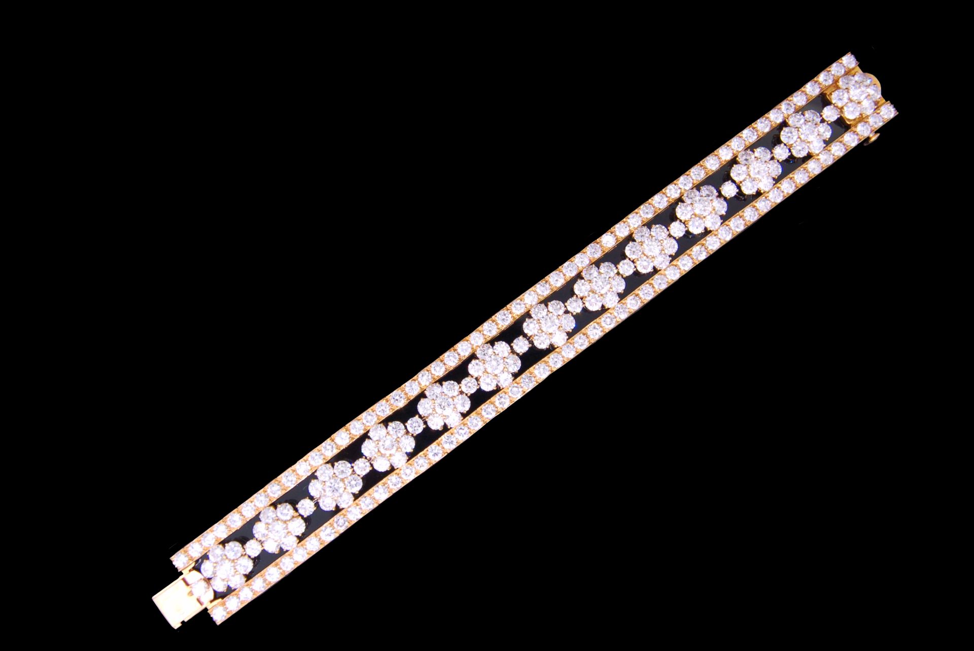 VAN CLEEF & ARPELS, AN IMPORTANT DIAMOND BRACELET - Bild 4 aus 6