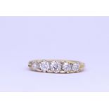 DIAMOND 5-STONE RING