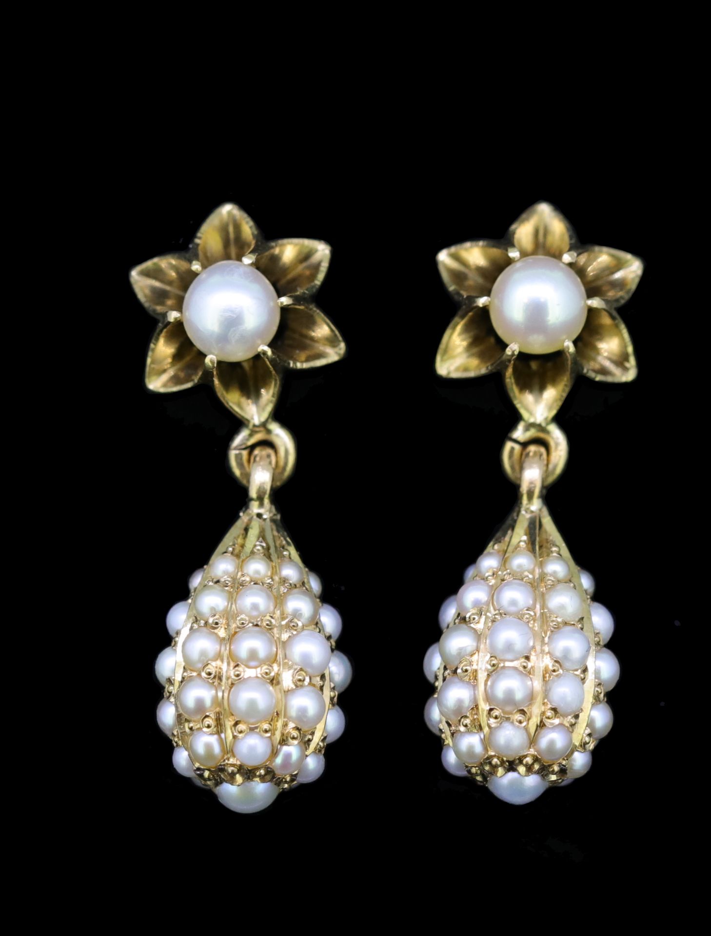 ANTIQUE PAIR OF PEARL DROP EARRINGS