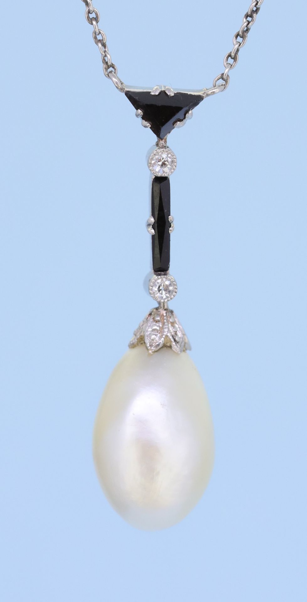 NATURAL SALTWATER PEARL DIAMOND AND ONYX PENDANT NECKLACE