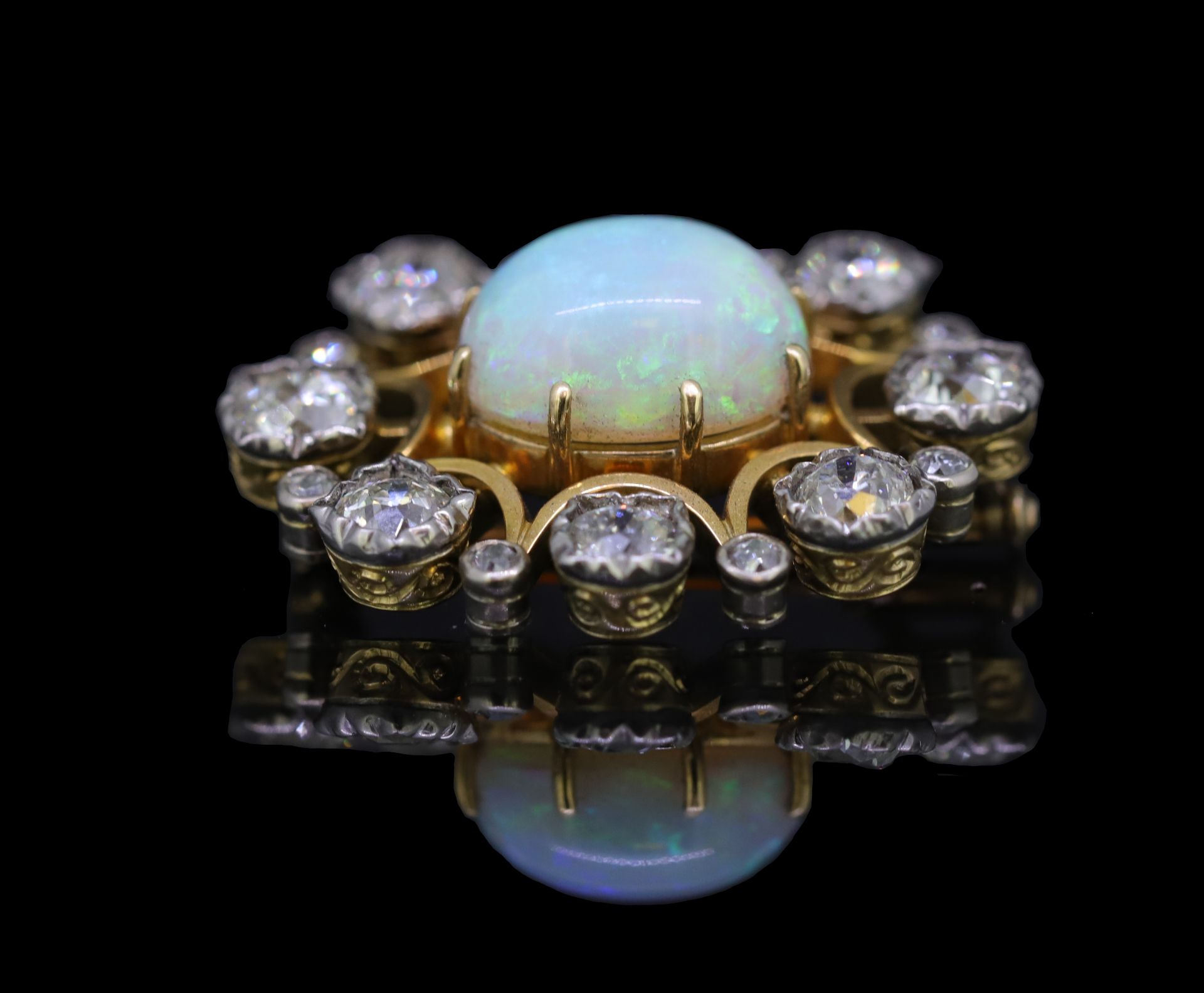 ANTIQUE OPAL AND DIAMOND BROOCH - Image 3 of 4