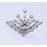 ANTIQUE DIAMOND BROOCH