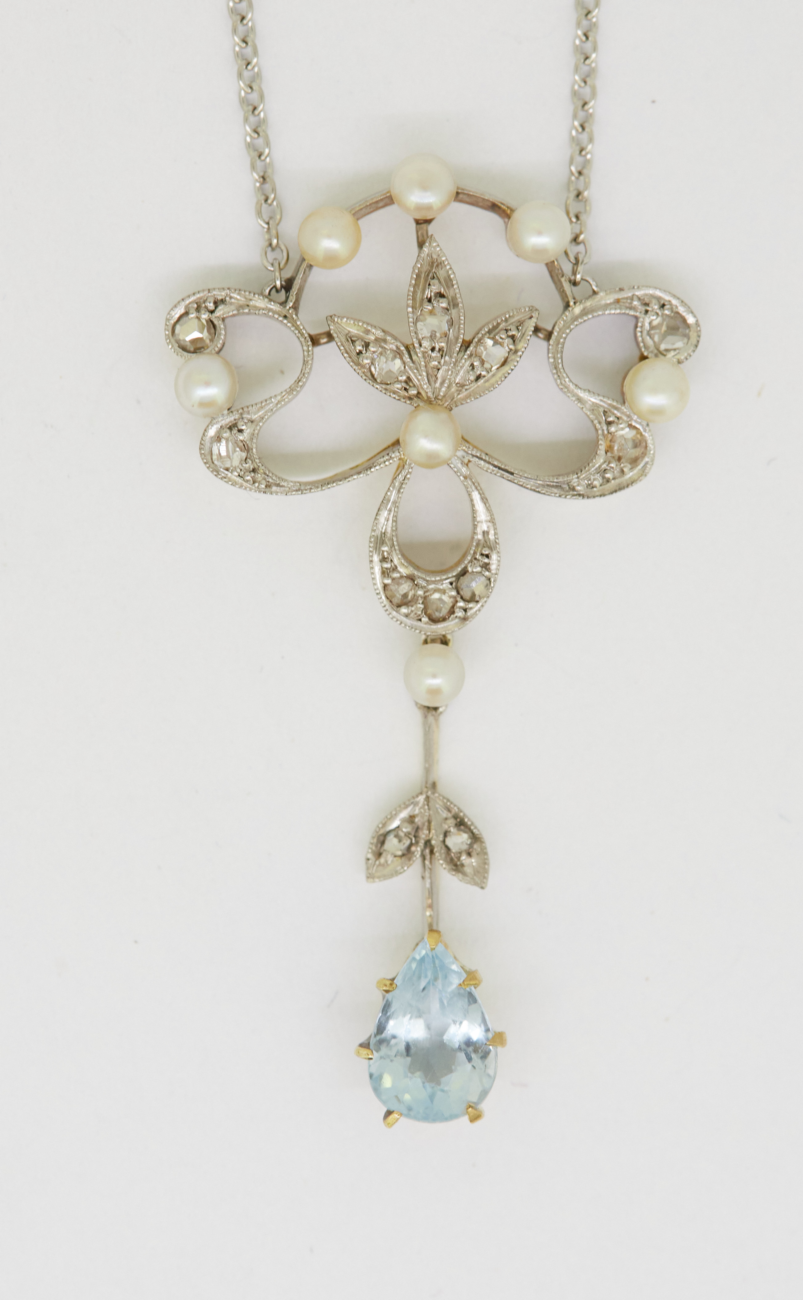 ART-NOUVEAU AQUAMARINE AND DIAMOND DROP PENDANT NECKLACE