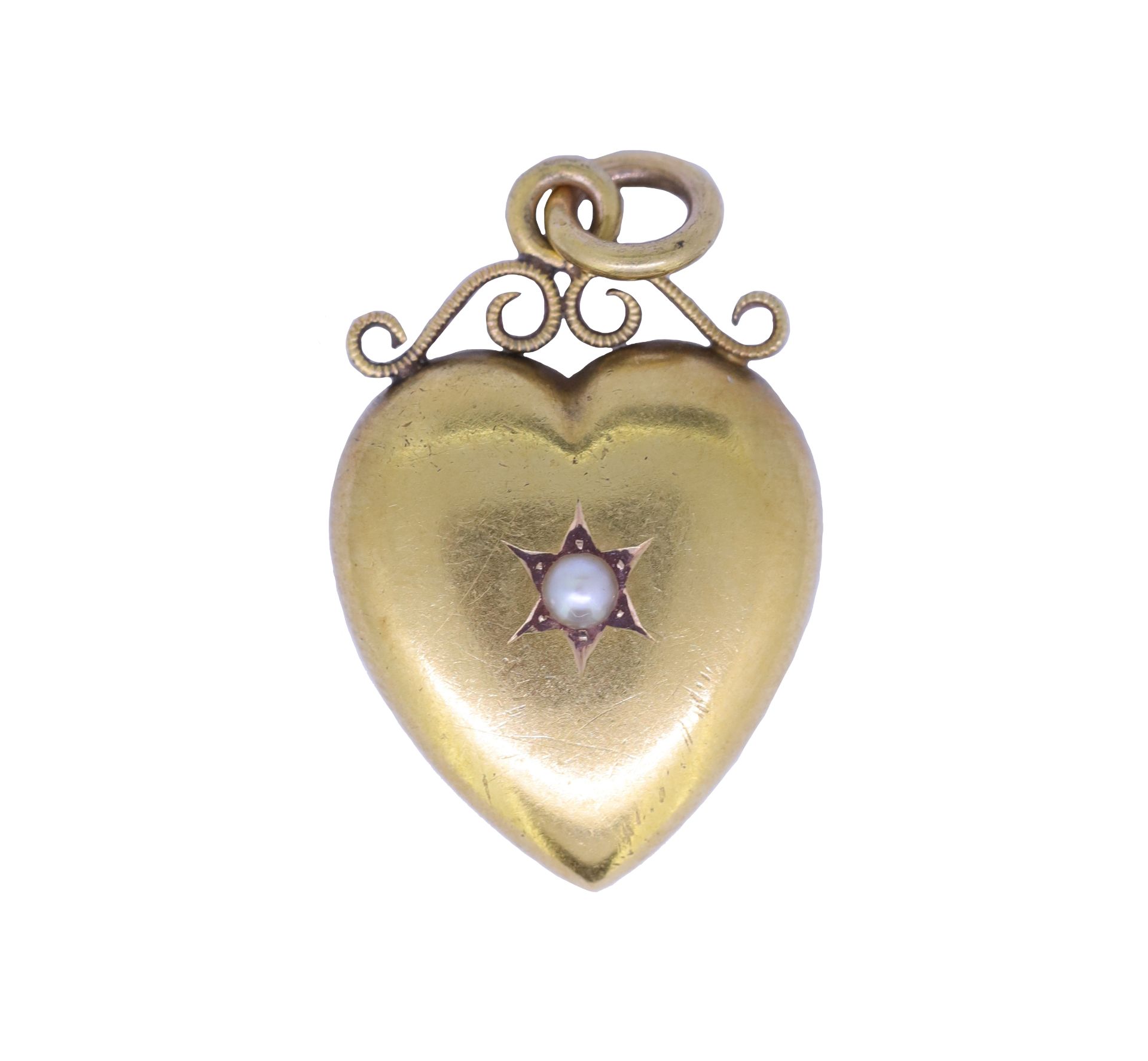 ANTIQUE VICTORIAN PEARL HEART PENDANT