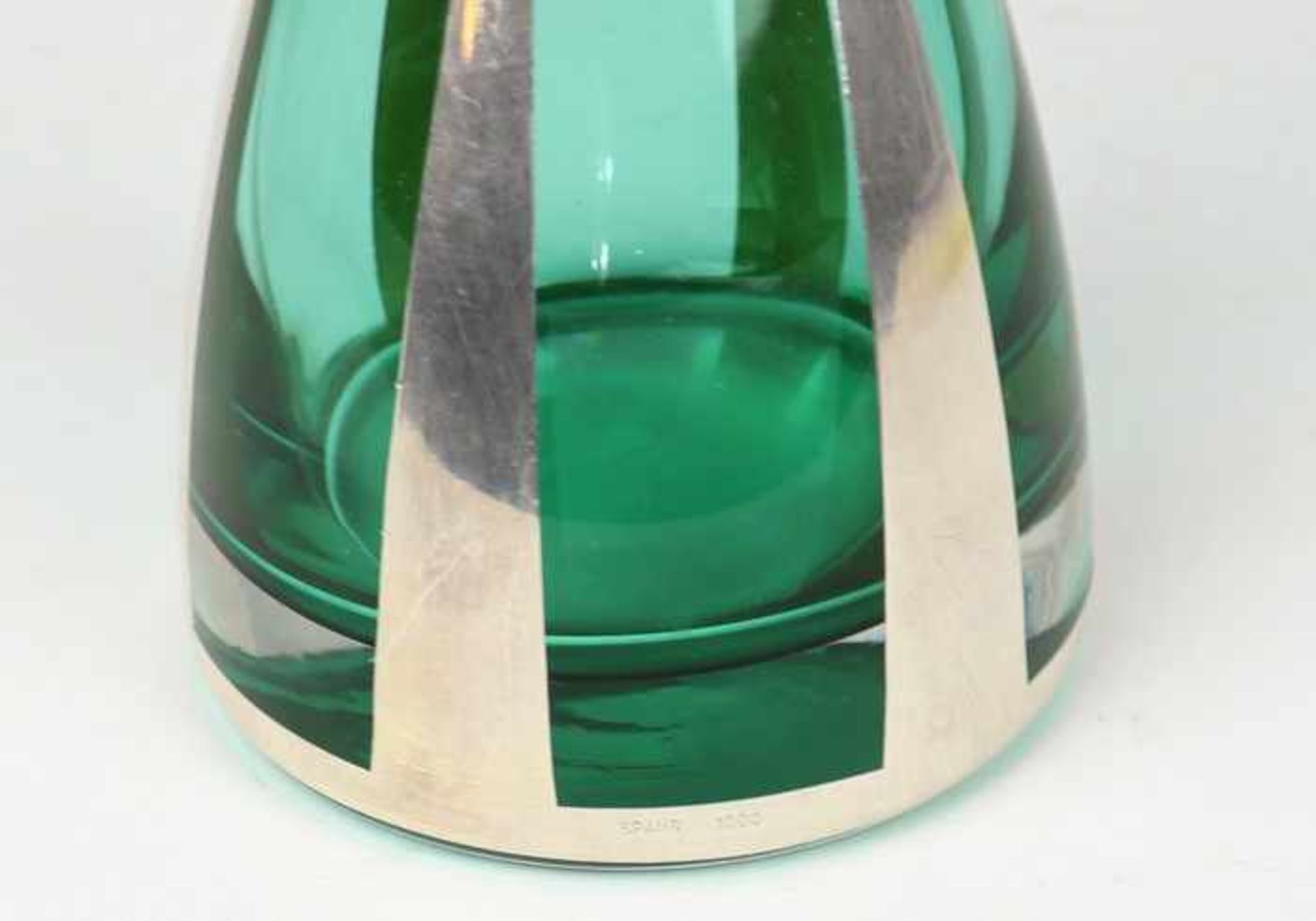 Spahr, Friedrich Wilhelm - Ziervaseum 1950, Si 1000, punz. Spahr, grünes Glas m. Si-Overlay, - Bild 2 aus 2