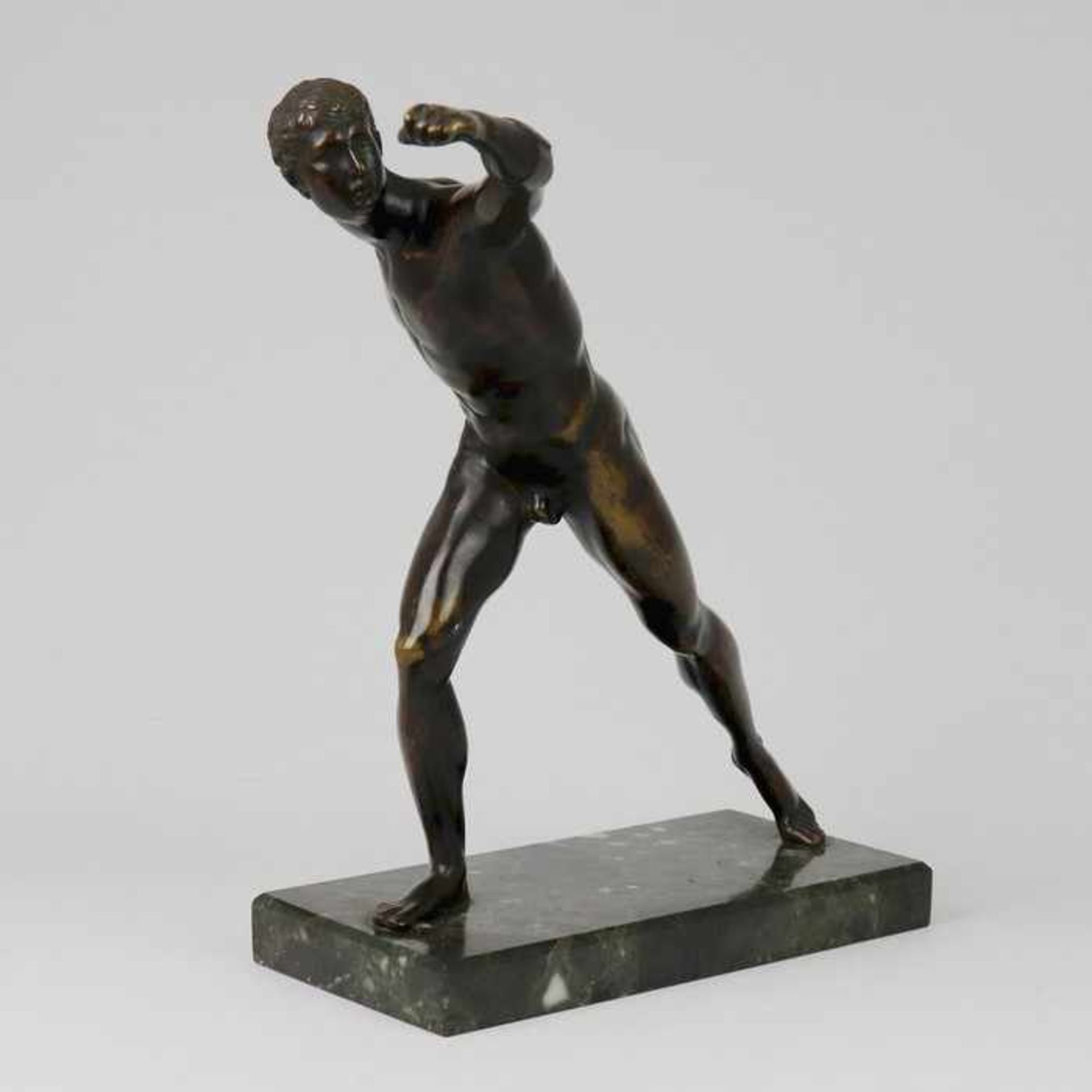Skulpturum 1900, Bronze, patiniert, Borghesischer Fechter, vollplastischer Männerakt m. - Bild 2 aus 4