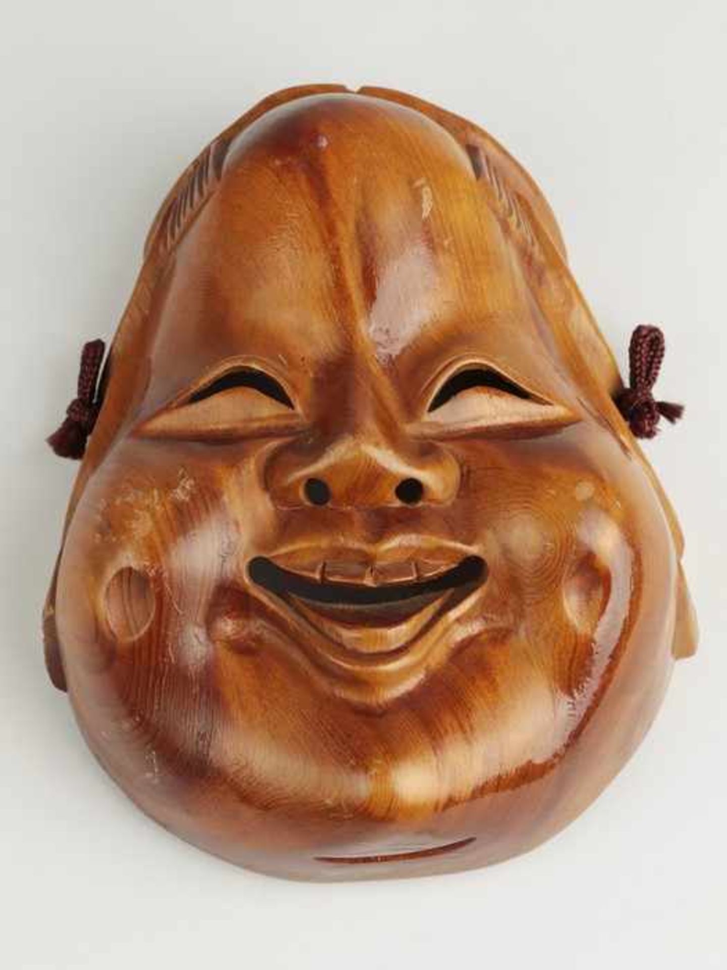Kleine Giebelmaske - Japan20.Jh., Holzschnitzerei, nach Vorbild v. No-Masken, aus der japanischen