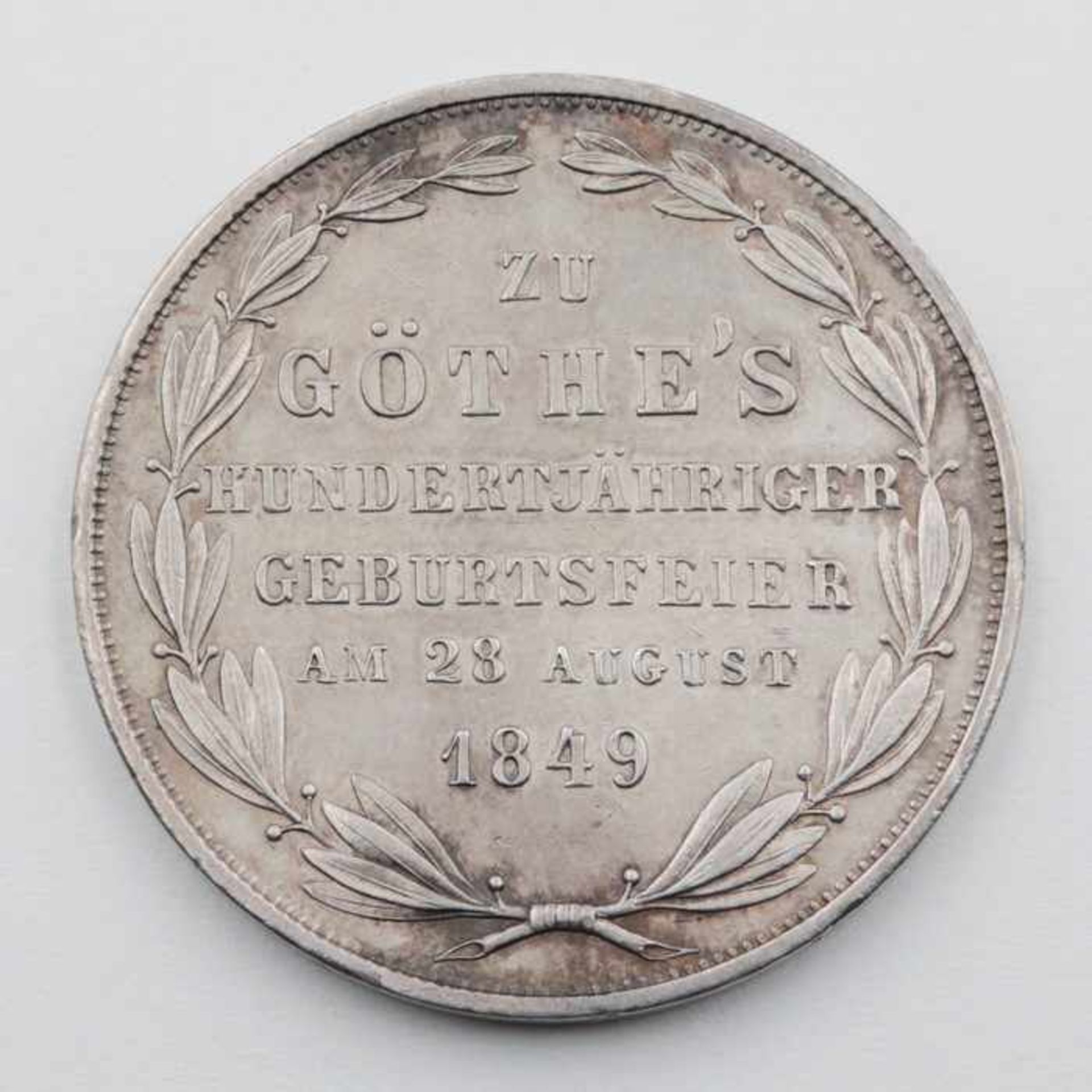 FrankfurtSilbermünze, Doppelgulden 1849, zu Goethe´s 100-jähriger Geburtstagsfeier .., ss. Patina, - Bild 2 aus 2