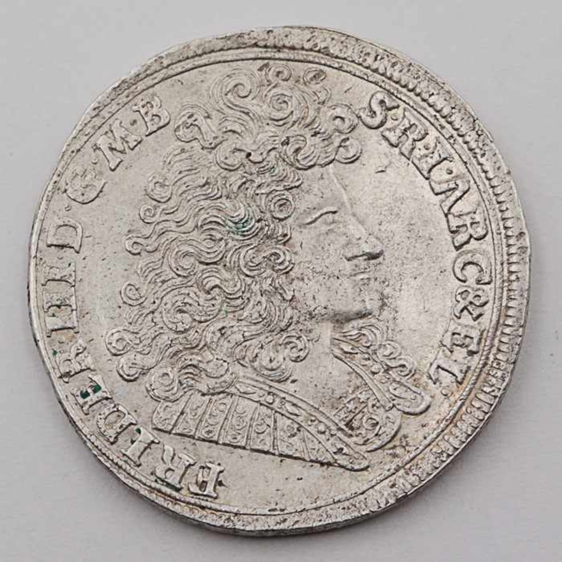 BrandenburgSilbermünze, 2/3 Taler 1689, Brandenb. Moneta Nova, Friedrich III, ss, Patina, Kratzer- -