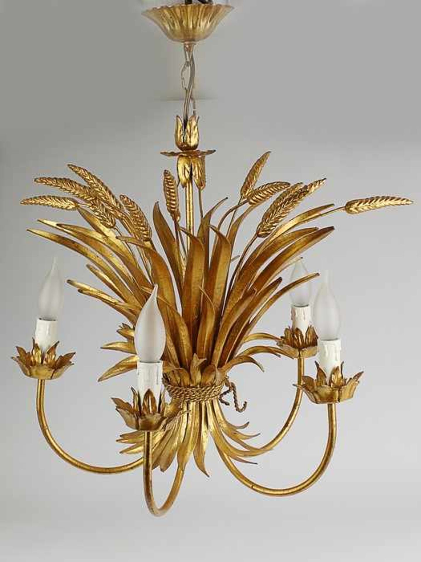 "Sheaf of Wheat" - KronleuchterMetall, goldfarben gefasst, 5-flammig, elegantes Design, schmaler