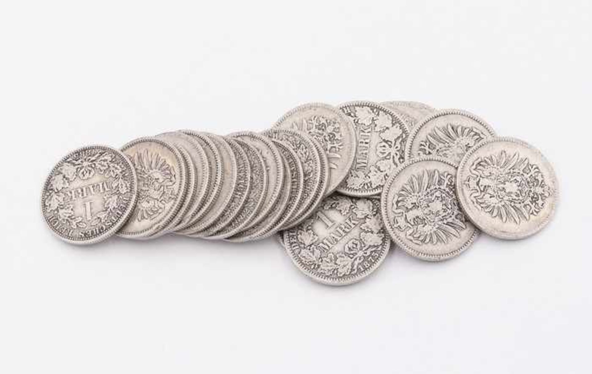 Münzen - KaiserreichSi 900, 24x 1 Mark, 1875-1886, Gges. ca. 129g, ss-s- - -20.00 % buyer's