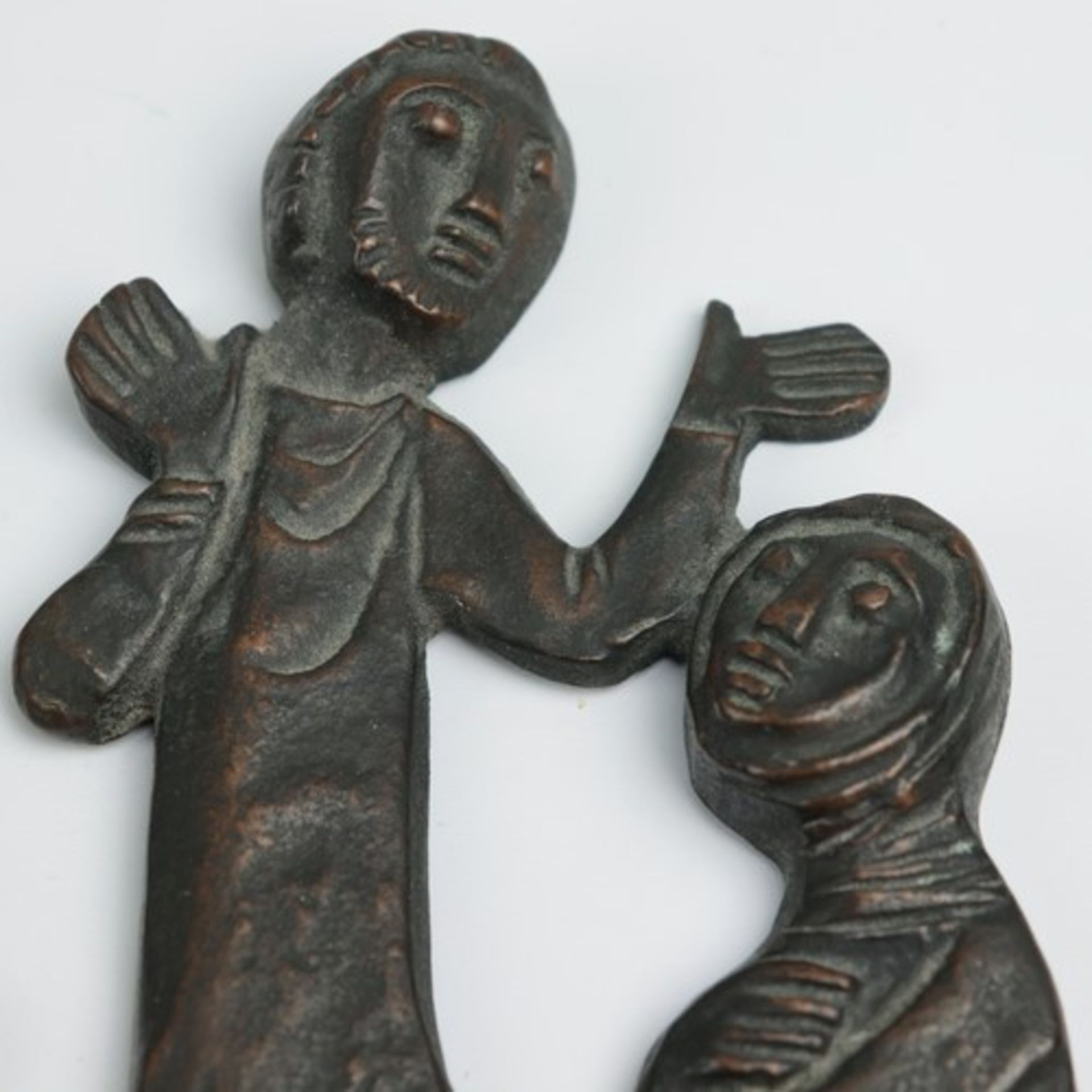 Bentele, Heinz2 Bronzereliefs, christliche Motive, segnender Jesus u. Maria, Josef u. Jesuskind m. - Image 3 of 4