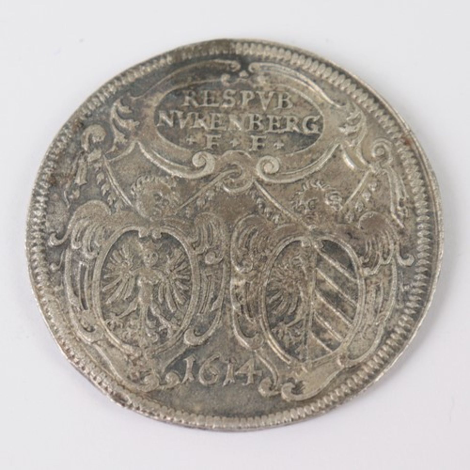 NürnbergSilbermünze, Guldentaler zu 60 Kreuzer mit Titel Matthias 1614 Nürnberg, bez. RESPVB /