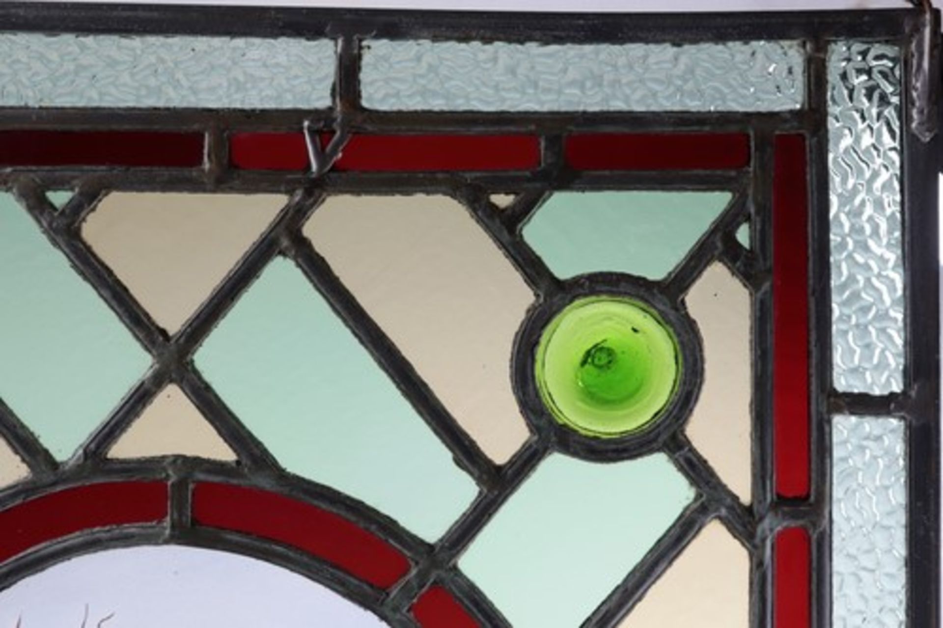 Glasfensterum 1900, farblose u. polychrome Bleiverglasung in rechteckiger Metallrahmung, außen - Bild 3 aus 3