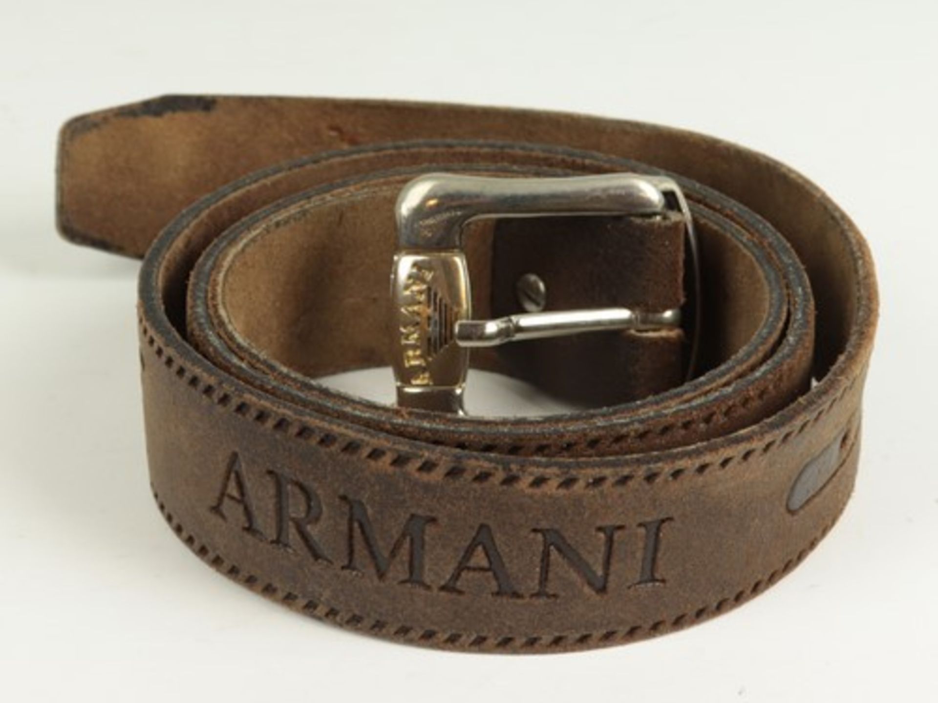 Armani - GürtelHerrengürtel, braunes Leder, geprägtes Emblem u. Schriftmuster, silber u. goldfarbene - Bild 2 aus 2