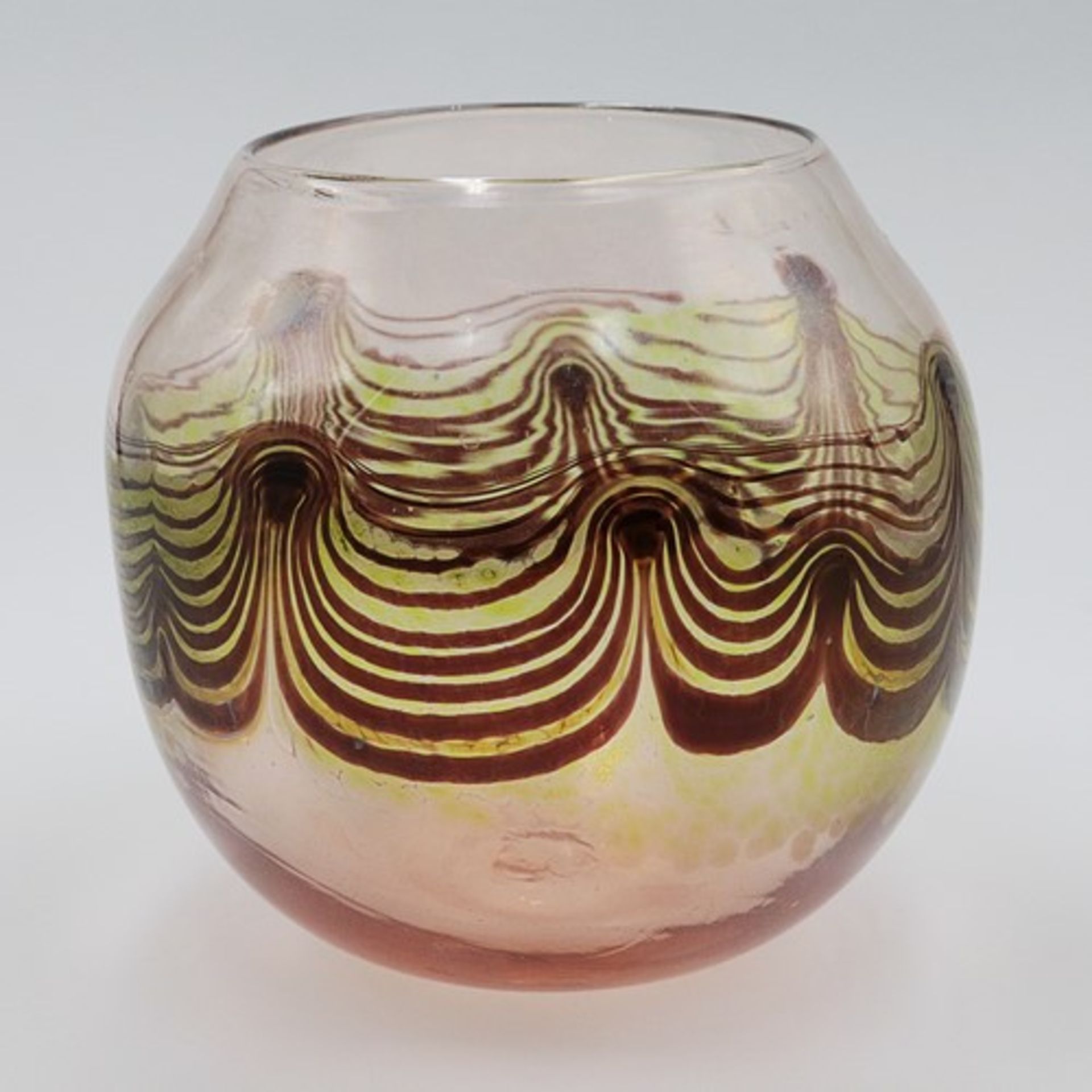 Studioglas - Vase1976, wohl Zwiesel, farbloses Glas, nach unten hin pfirsichfarbend verlaufend, - Bild 2 aus 4