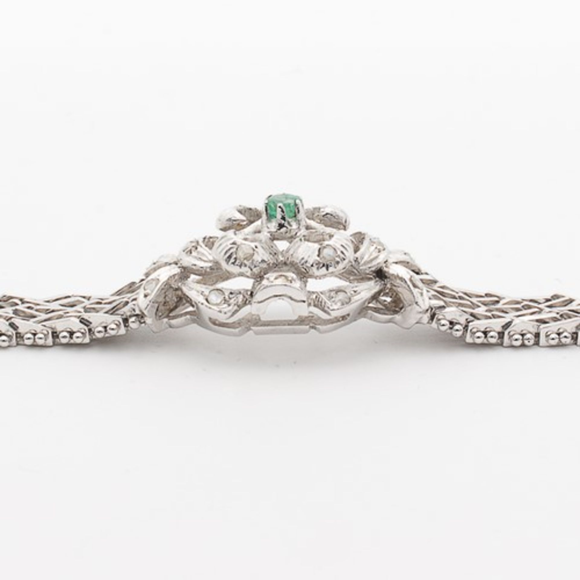 Diamant/Smaragd - ArmbandWG 750, florales, durchbrochenes Mittelteil, besetzt mit Diamantrosen u. - Bild 5 aus 6