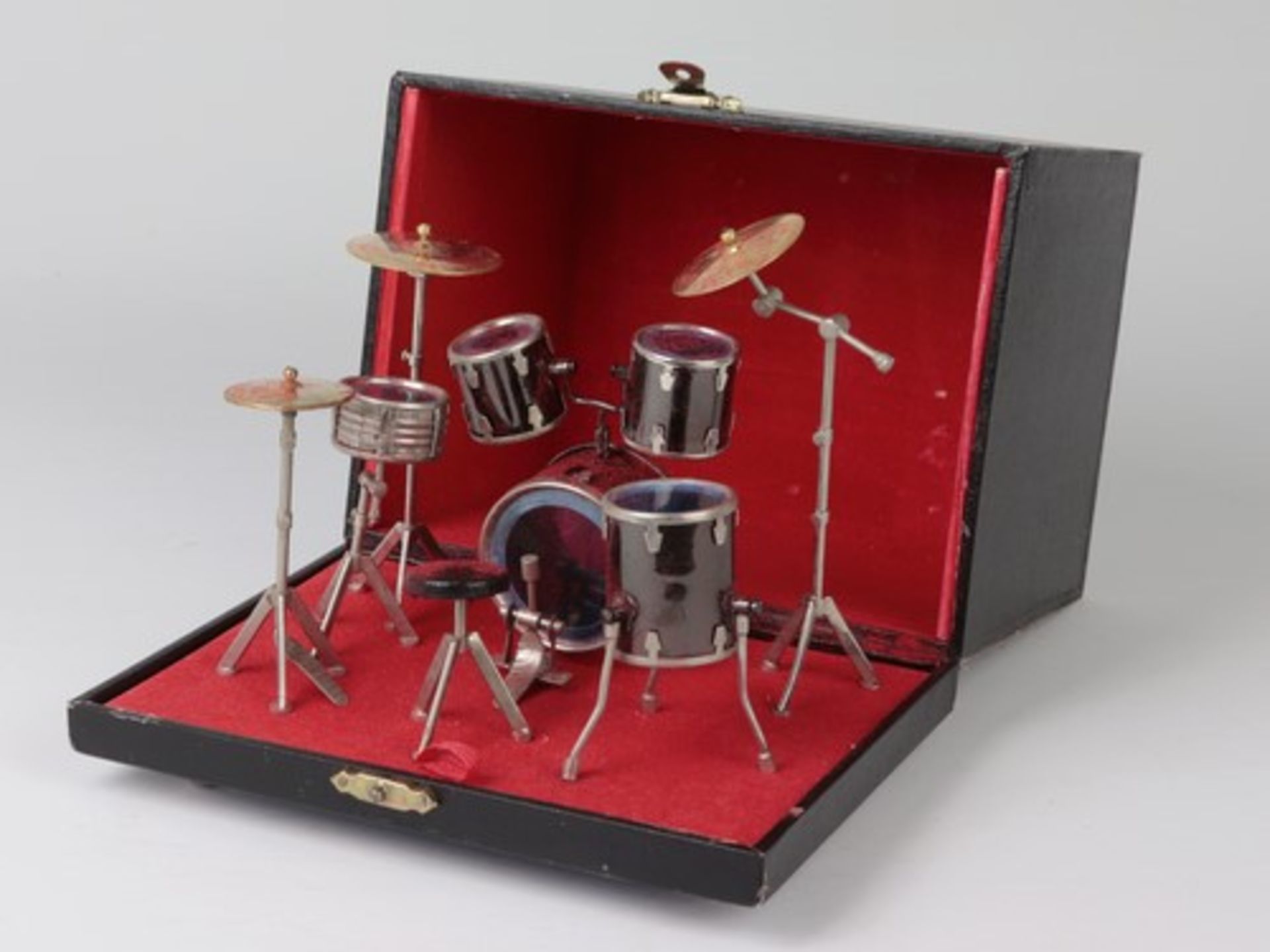 MiniaturinstrumentMetall, Kunststoff, Schlagzeug in schwarzem Kasten, Alterssp., Kasten 13 x 17 x - Bild 2 aus 4