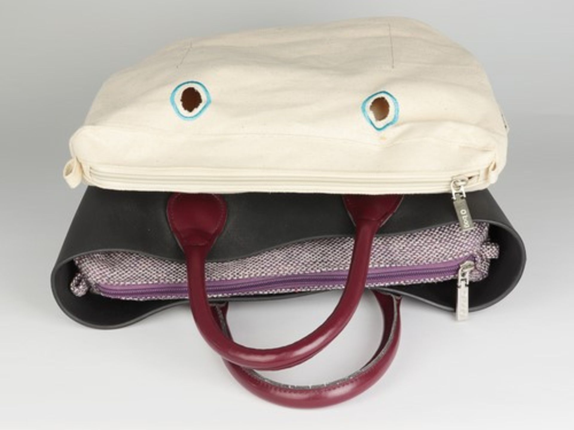 O bag - Handtascheschwarz, mit bourdauxroten Griffen u. Stoffinnentasche dazu Innentasche u. - Bild 5 aus 5