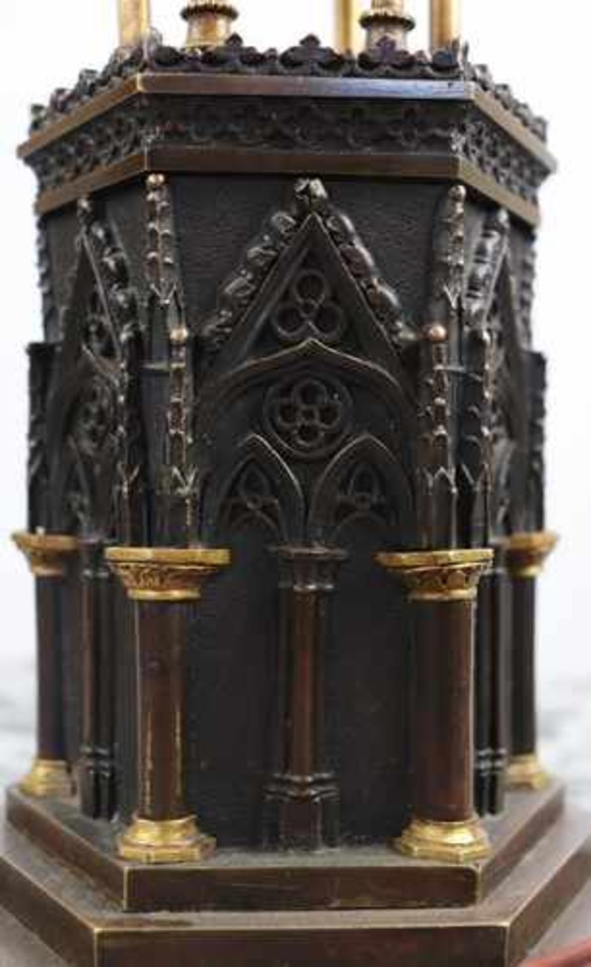 Tischlampe - Neogotik - Bild 9 aus 9