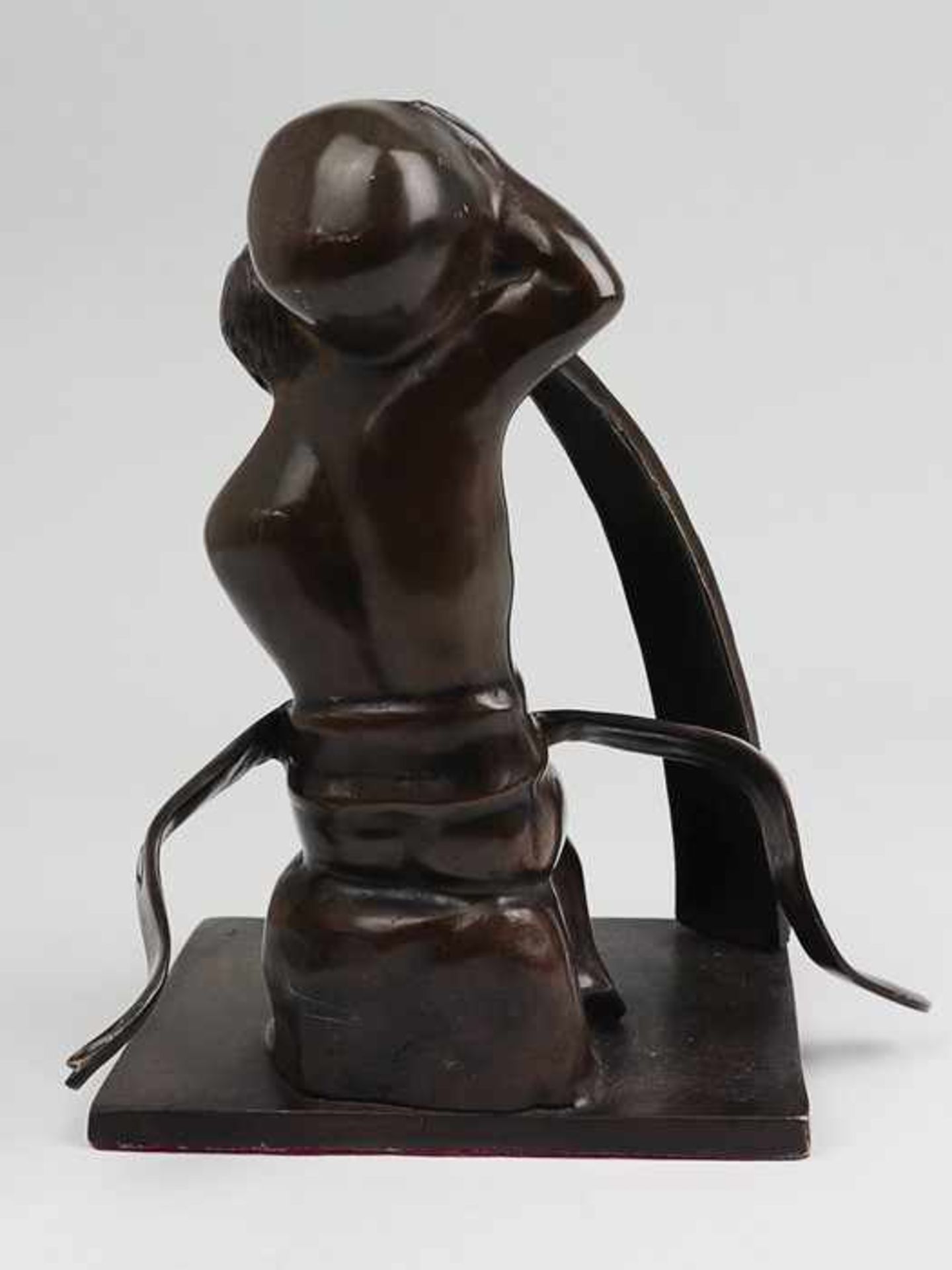 Bronzefigur - Auszeichnung - Bild 3 aus 6