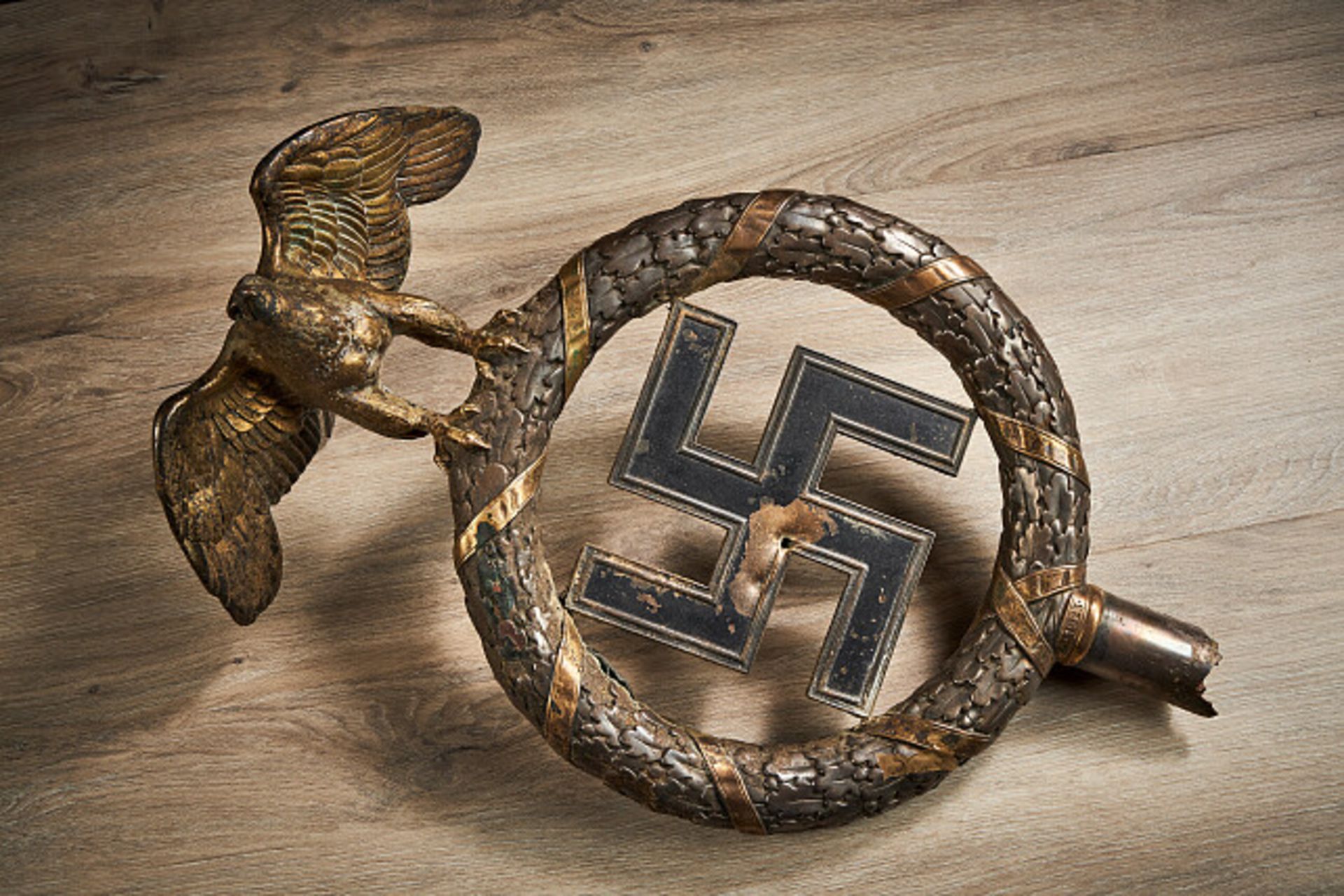 Deutsches Reich 1933 - 1945 - NSDAP : Standartenspitze mit Hoheitszeichen der Deutschland-Erwache-