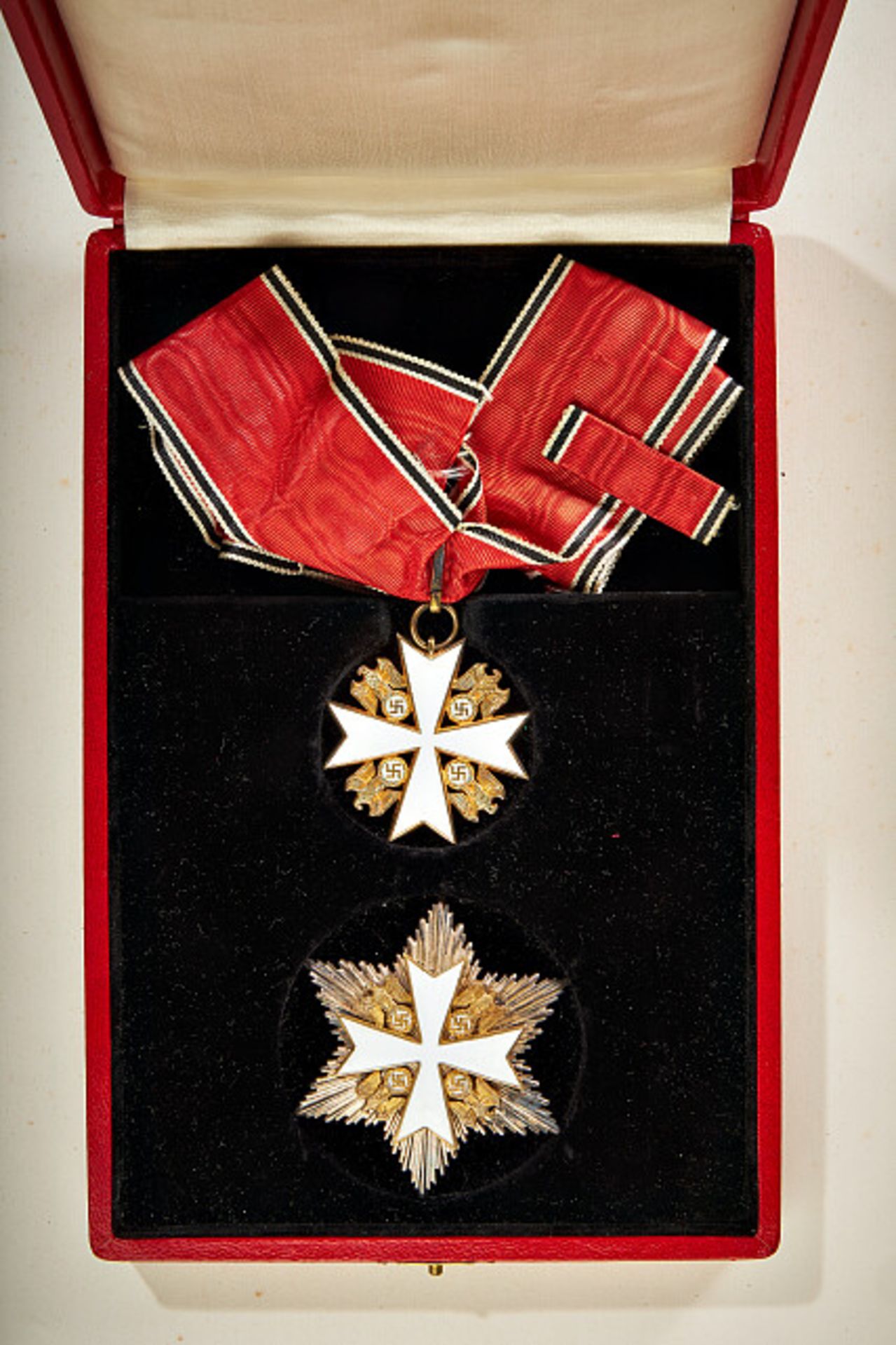 Deutsches Reich 1933 - 1945 - Orden und Ehrenzeichen - Deutscher-Adler-Orden : Verdienstkreuz mit