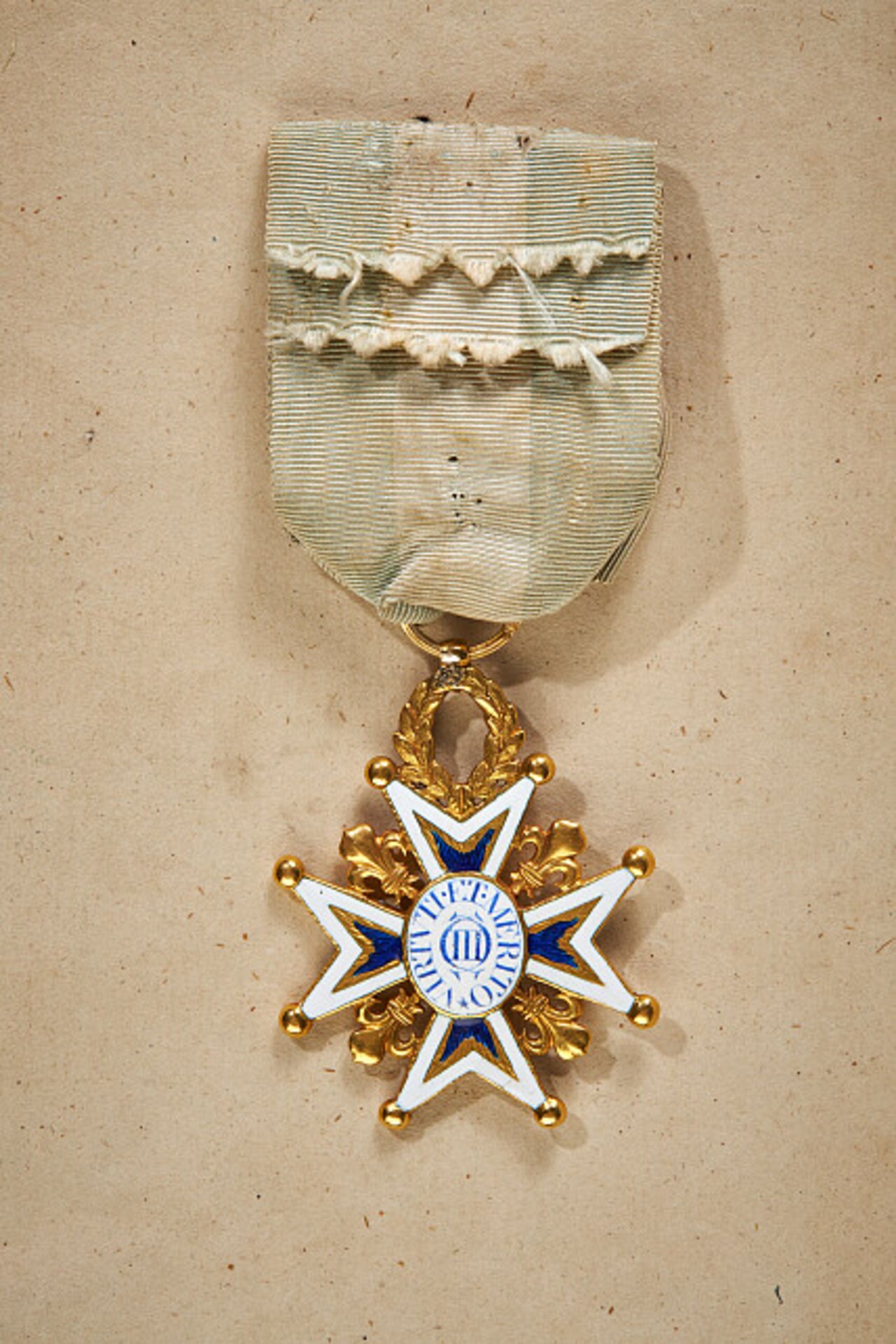 Ausländische Orden & Ehrenzeichen - Spanien : Ritterkreuz.Ausländische Orden & Ehrenzeichen - - Bild 2 aus 2