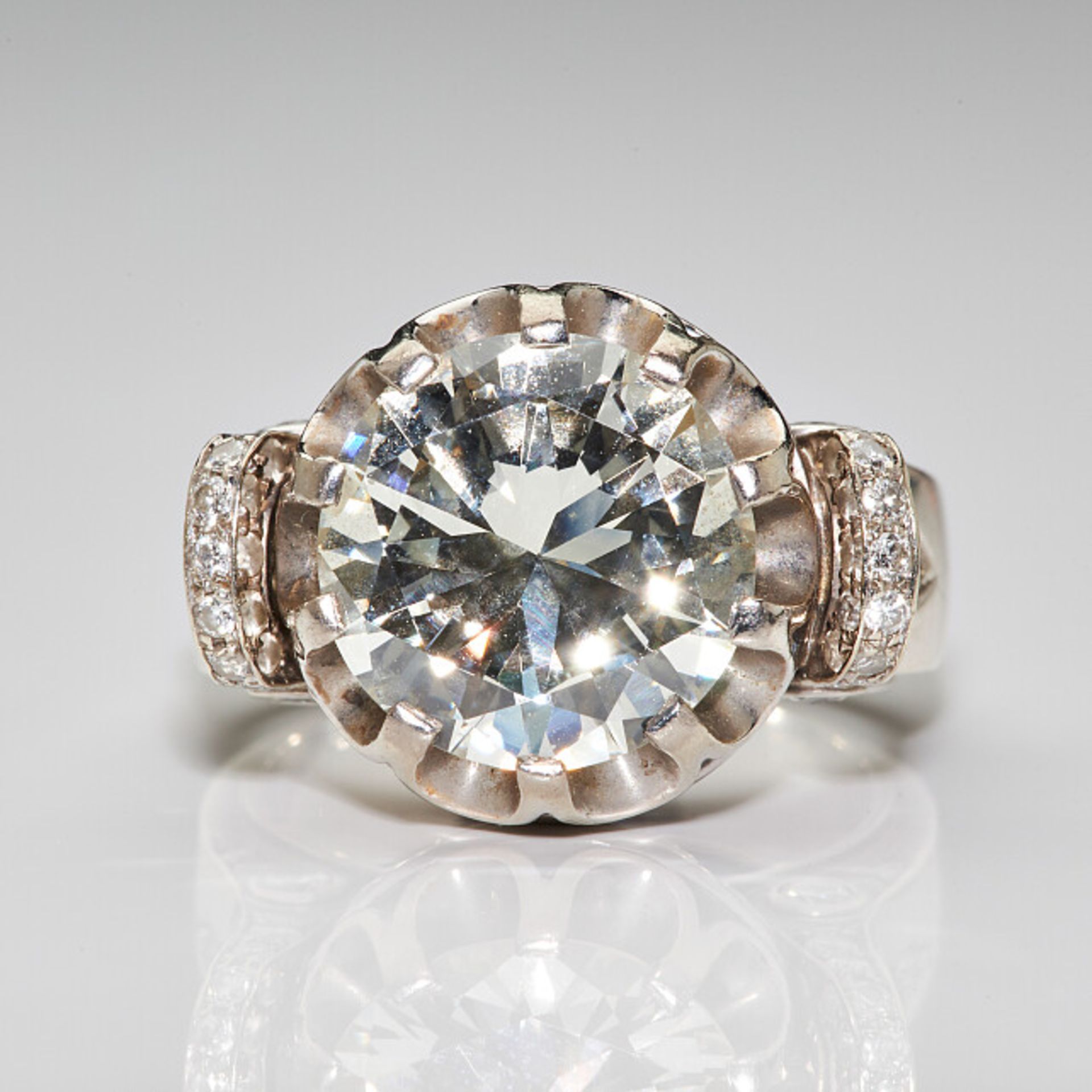 Deutsches Reich 1933 - 1945 - Schmuck und Juwelen : Diamond Solitaire Ring in the manner of Bo - Image 8 of 9