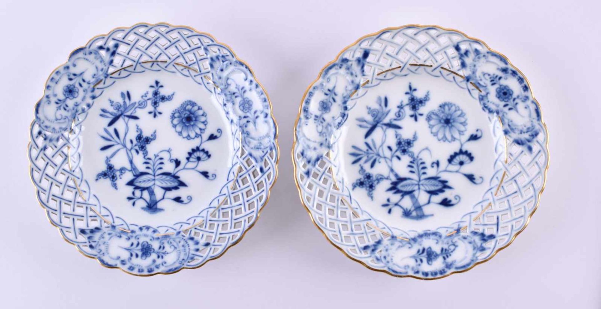 Pair of Meissen plates, 18th / 19th century