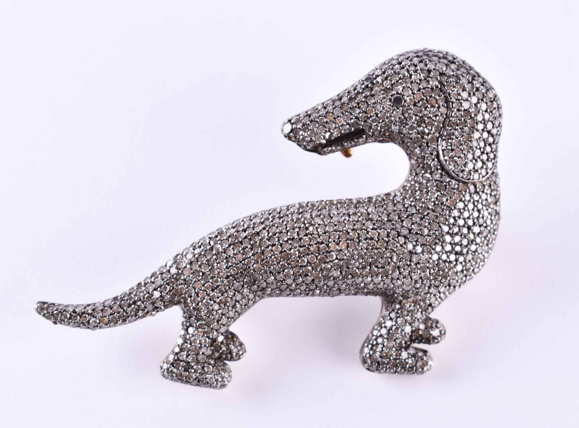 Brooch / Pendant Russiagold 56 Zolotnik, in the form of a dachshund, set with small diamonds,